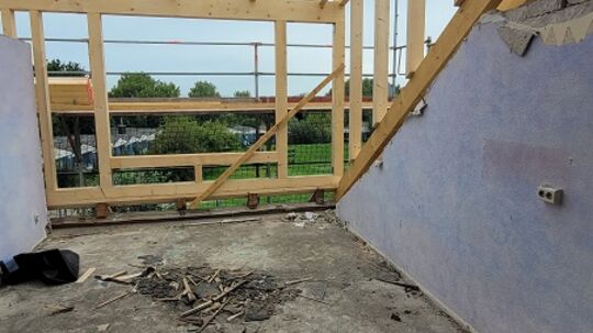 Neue Gauben bei den Zimmern im DG